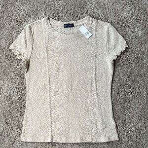 GAP Cream/Light Beige Lace Textured Short Sleeve Tee NWT